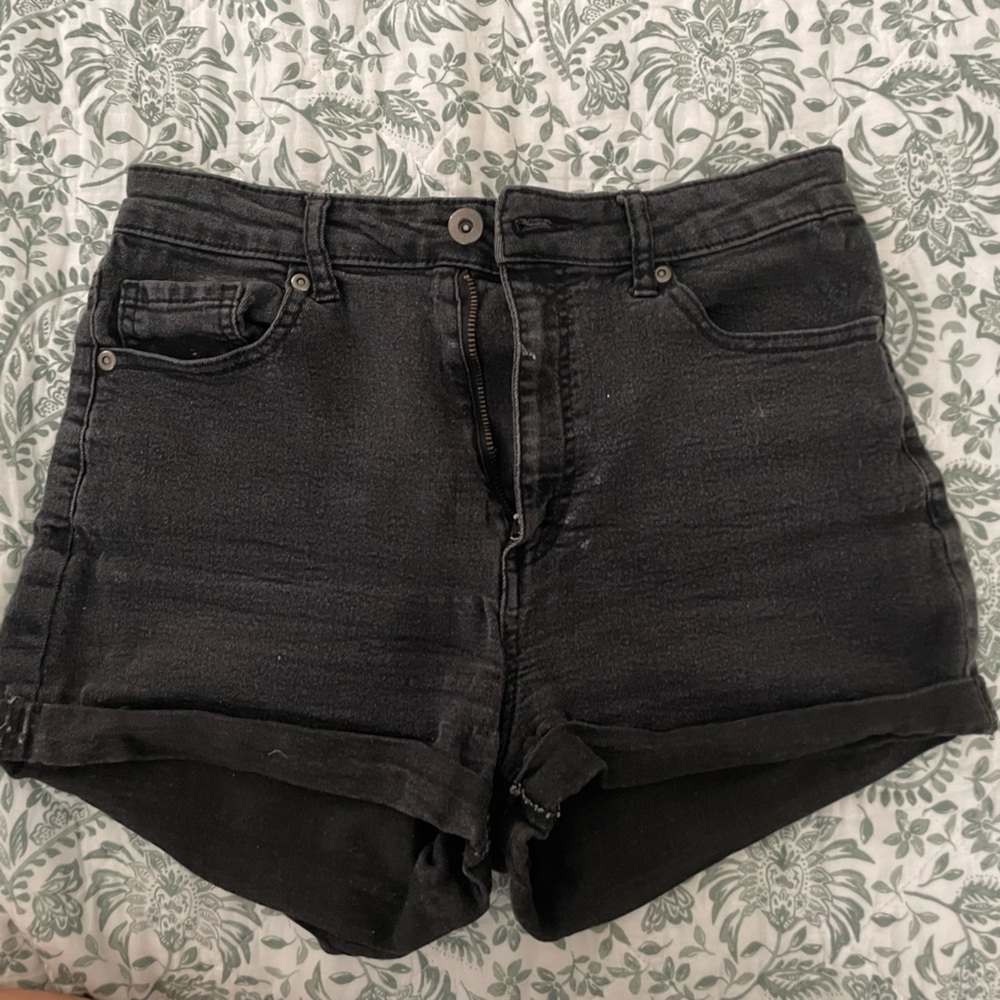 Forever 21 Black Shorts